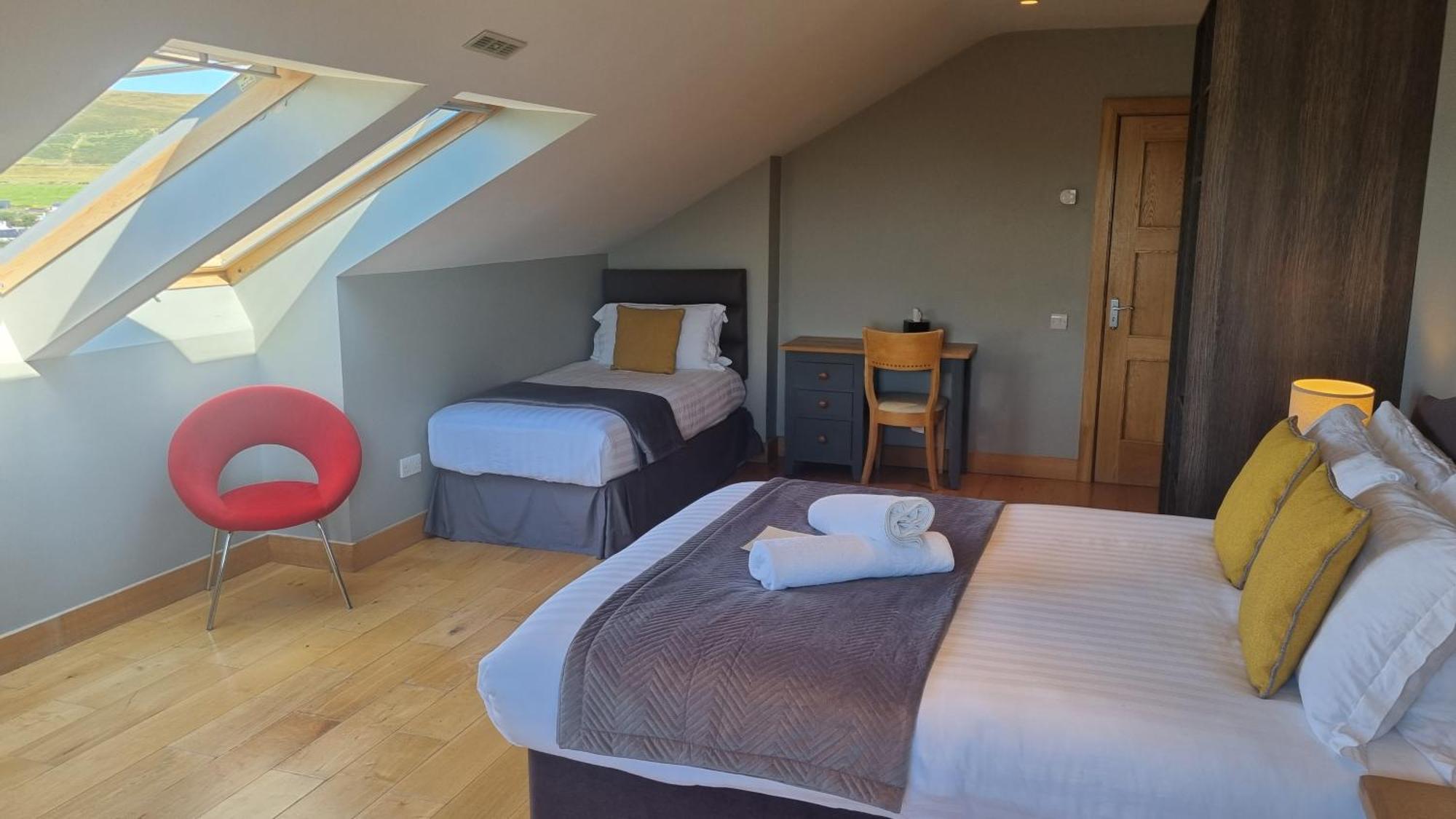 Hotel Fab View (Adults Only) Dingle Habitación foto